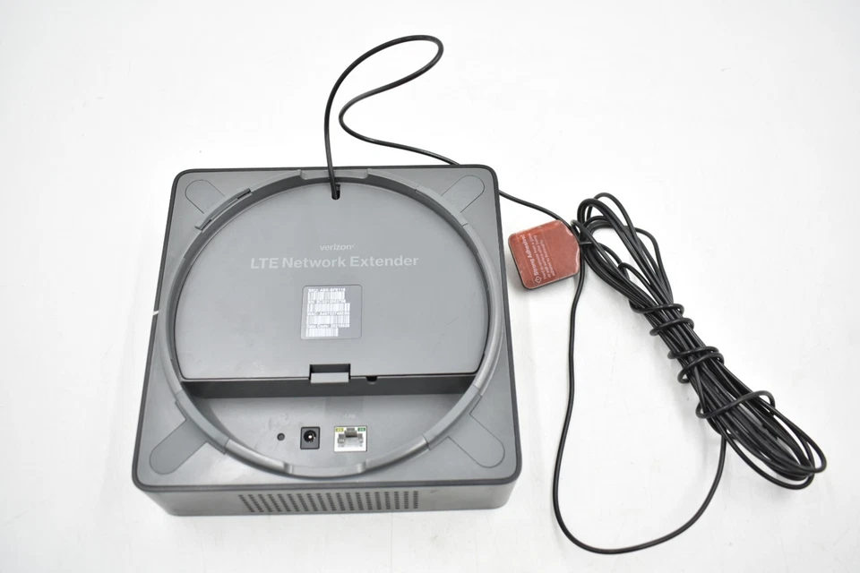 Verizon Wireless ASK-SFE116 LTE Network Extender | Cellular Signal Booster - Image 2 of 4