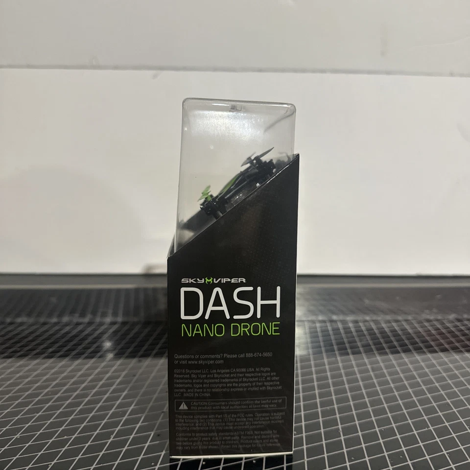 Sky Viper Dash Nano Drone Indoor Flying Black/Green - Image 4 of 4