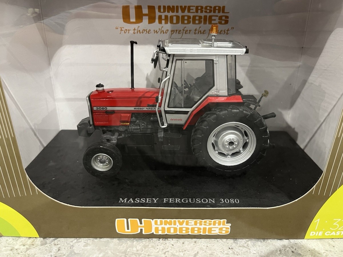 Moissonneuse-batteuse MASSEY FERGUSON 830 - Échelle 1/32 - UNIVERSAL HOBBIES UH2880 - Figurine