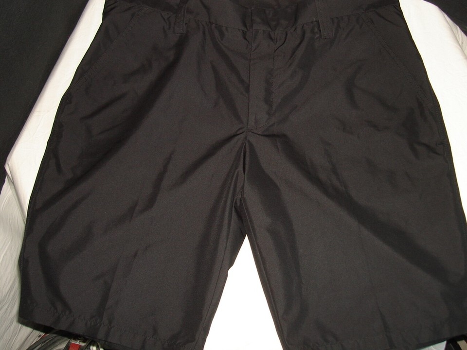 J Lindeberg Black Poly Regular Fit Flat Front Golf Shorts Size 36/11