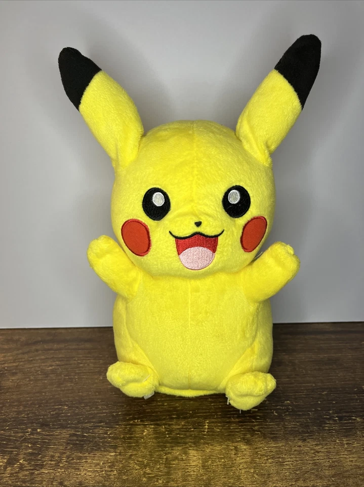 Плюшевая говорящая игрушка Tomy 10 дюймов Pokemon My Friend Pikachu с подсветкой щек протестирована - Изображение 2 из 4