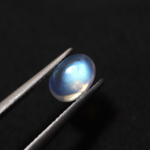 1.6Ct 8.5x6.3 MM Real Blue Sheen Rainbow Moonstone Oval Cabochon June Birthstone