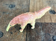Altes Spielzeug /Ameisenbär stehend- 22mm gr...