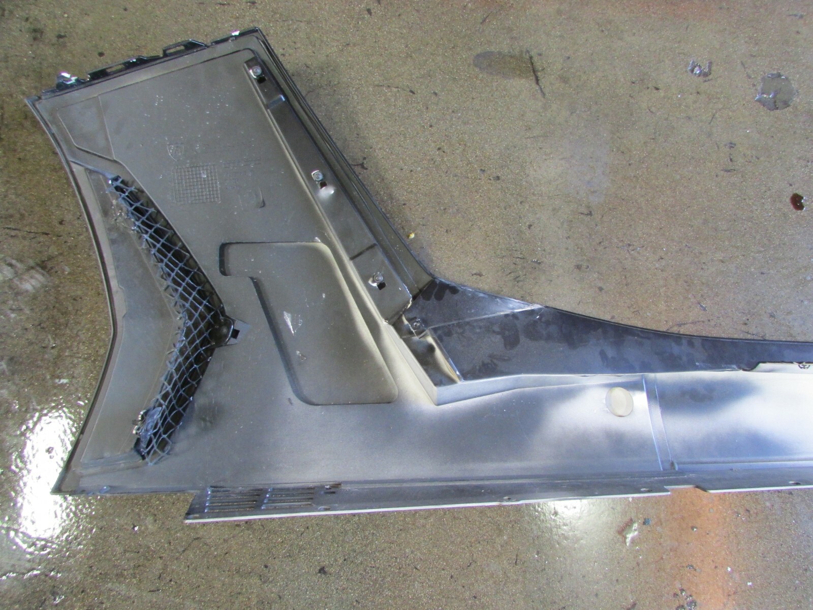 Lamborghini Aventador LP-700, LH Rocker Panel, Damaged, Used P/N 470853563