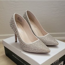 Davids Bridal Wedding De Blossom Collection Rhinestone Champagne Heels Size 6