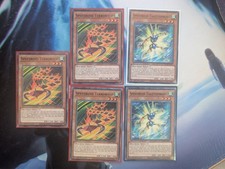 YuGiOh! 3 Speedroid Terrortop LED8-EN009 & 2 Speedroid Taketomborg LED8-EN011