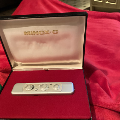 Minox C