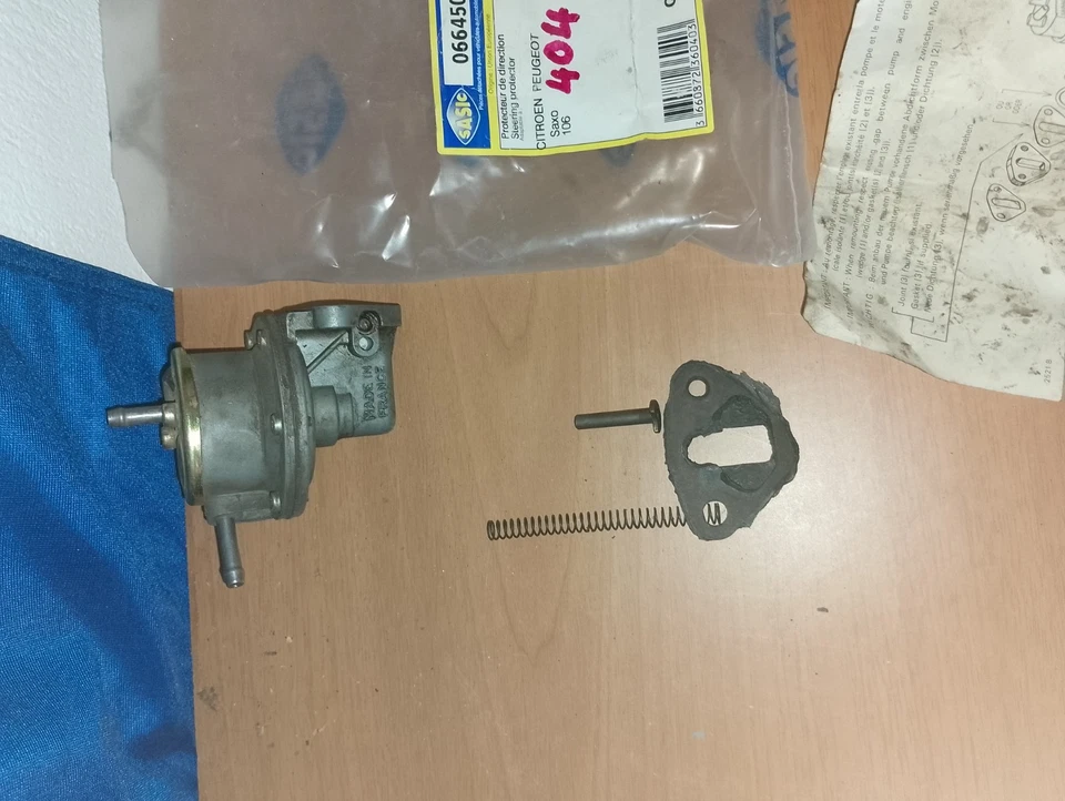 peugeot 404 fuel pump sasic nos - Image 3 of 4