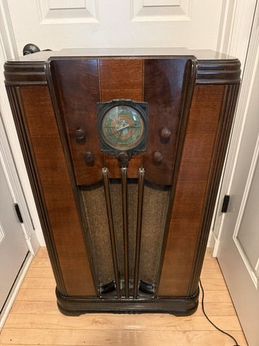 Antique 1935 Floor Console Wood Tube Sears Silvertone Model 1965 Radio Art Deco
