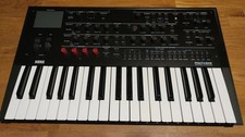 Korg ModWave Synthesizer