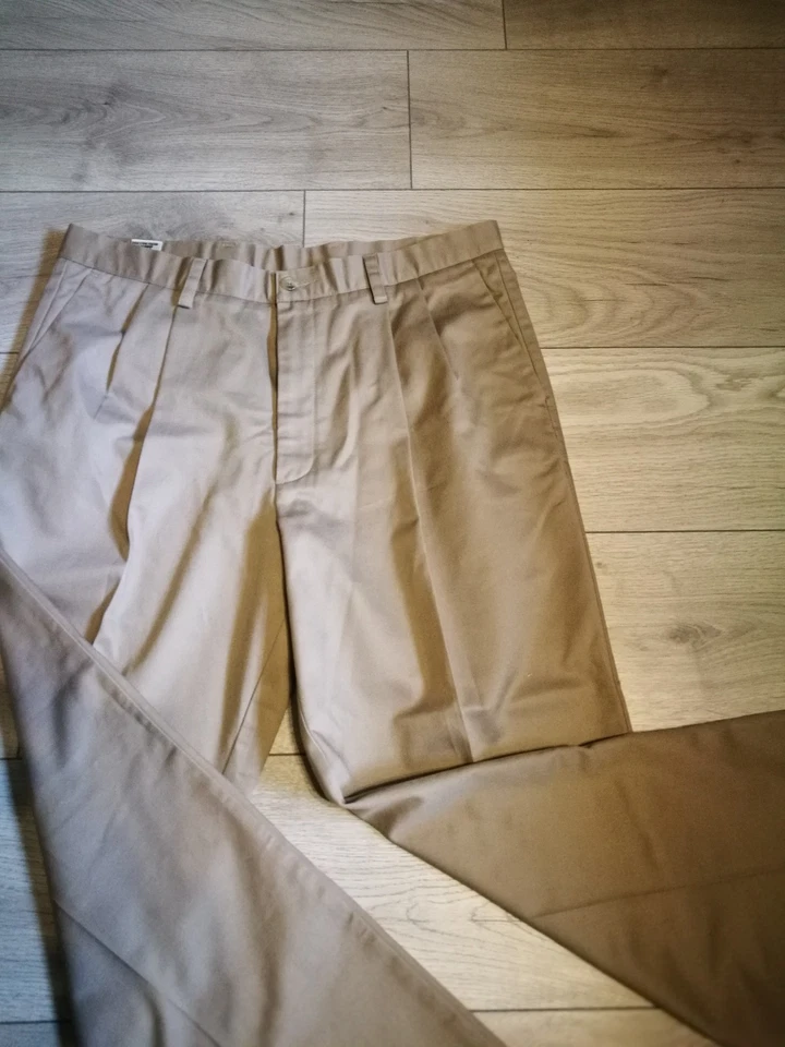 Dockers Mens Khakis Straight Chino Trousers W36 L30 Khaki Cotton pleated classic - Image 3 of 4