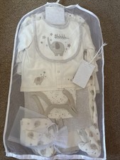Sterling Baby 7 Piece Gift Set Size 6m