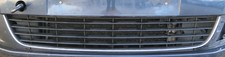 VW Golf 6 5K  1x Gitter vorne in der Mitte Stoßstange 5K0853671