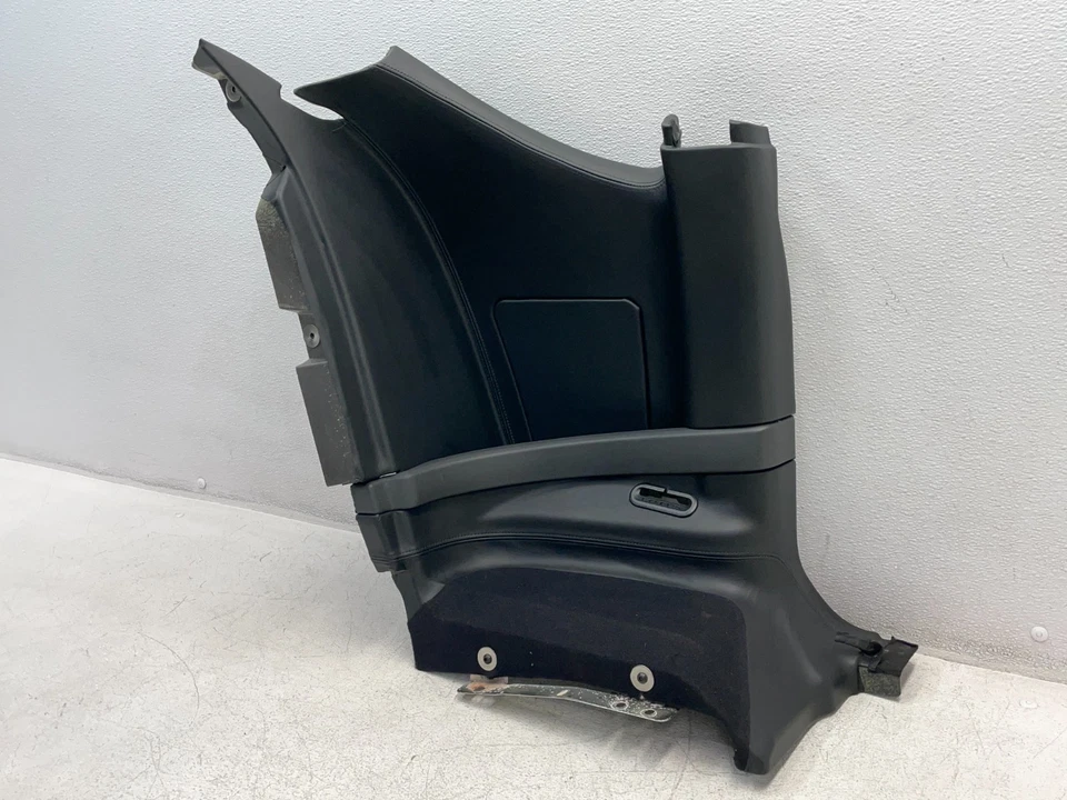 Cubierta de cuarto de conductor trasero izquierdo Lotus Evora 2010-2014 borde de panel negro 1612 OEM Foto 3 de 4