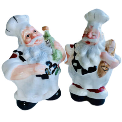 Christmas Chef Santa With French Bread Salt Pepper set Midwestern Home Products