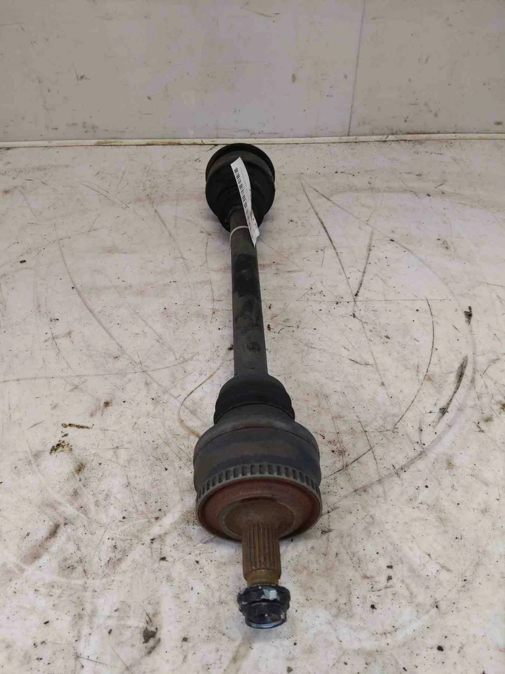 Оригинальная задняя ось CV LH со стороны водителя для Chrysler Crossfire 2004–2008 годов выпуска 05140893ab - Изображение 2 из 3