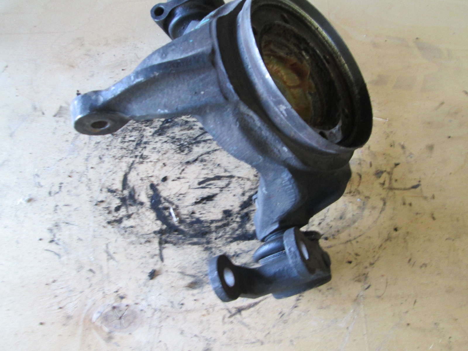 Ferrari 328 LH Front Hub  / Knuckle / Spindle (A)  # 125712