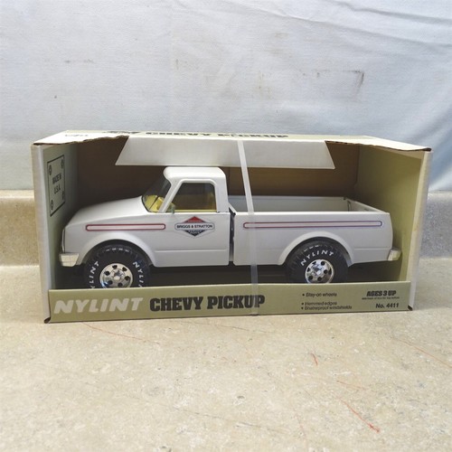 Vintage Nylint Chevy Pickup Truck In Box, 4411 Briggs & Stratton, Nice - Picture 11 of 11