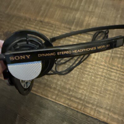 RARE Sony MDR-51 Dynamic Stereo Headphones MADE IN JAPAN