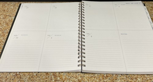 2026 AT-A-GLANCE 8.5" x 11" Appointment Weekly & Monthly Planner Black - Picture 7 of 11