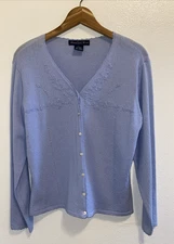 Eagle’s Eye Cottage Core Light Purple Embroidered Cardigan Shell Buttons Large