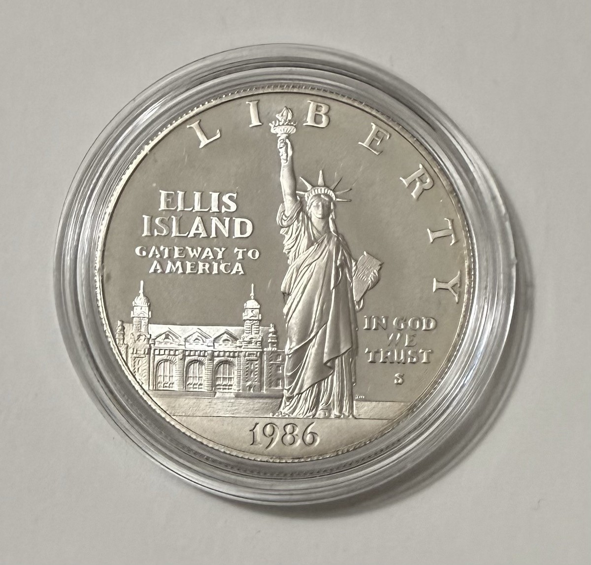 1986 US Mint Liberty Silver Dollar Proof with Display Case, Box