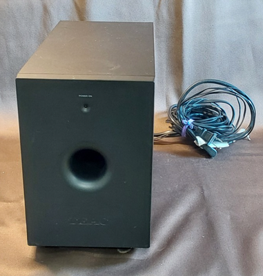 ラジオ・コンポ TEAC MICRO HI-FI SYSTEM MC-DX32i Teac MC-DX32i Micro Hi-Fi System Subwoofer, 120V 60hz 80W- Black