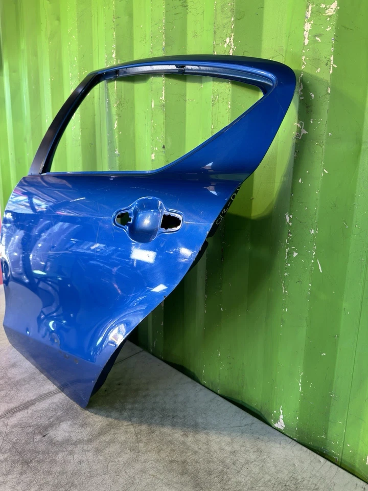 2012 13 14 15 16 17 2018 TOYOTA PRIUS C ЗАДНЯЯ ЛЕВАЯ ВОДИТЕЛЬСКАЯ ДВЕРЬ КОРПУС OEM - Изображение 3 из 4