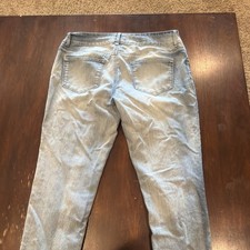 Maurice  s Medium Regular Jeggings Light Wash