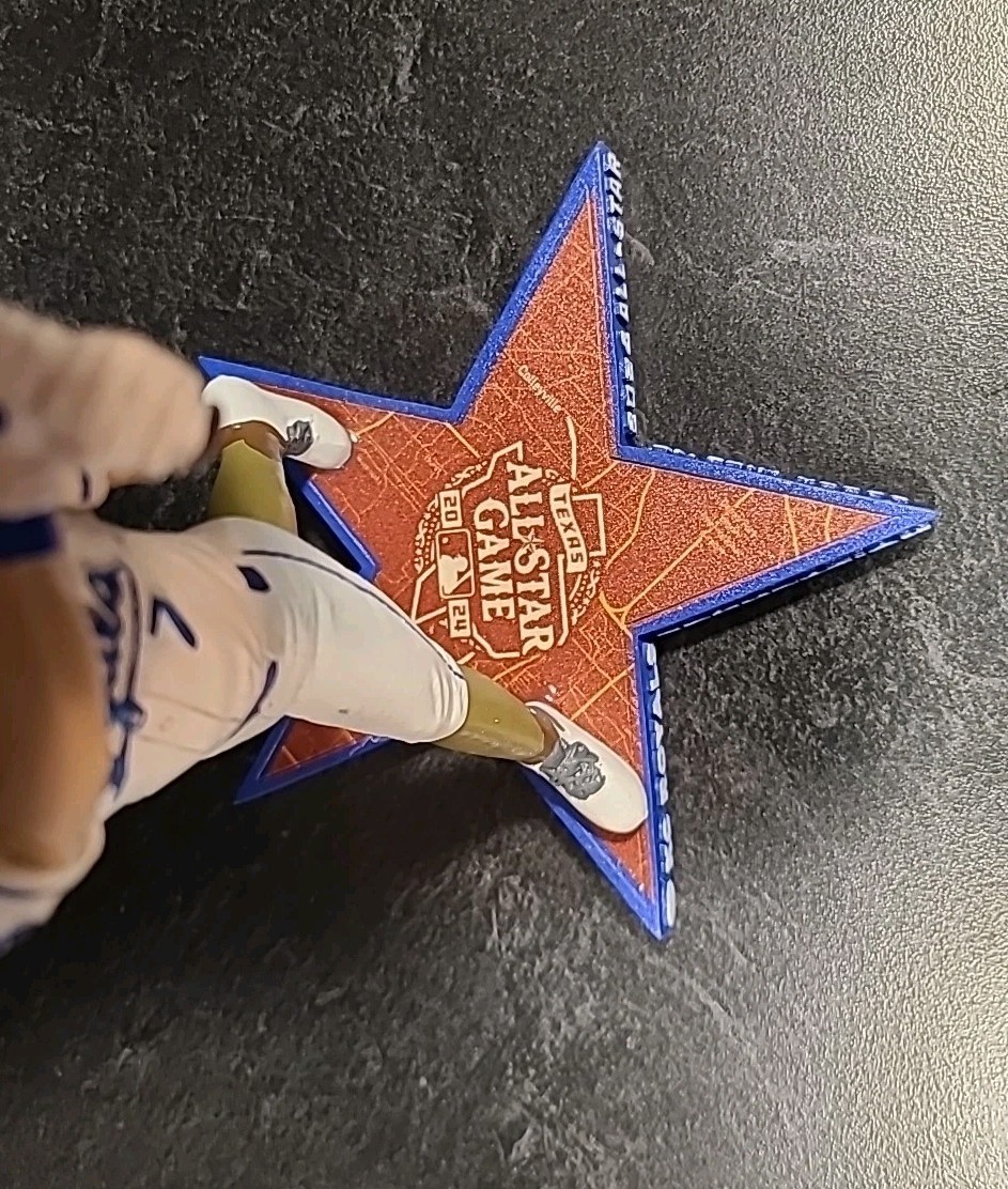 スポーツ 1 / 9 PLAYER BOBBLE C11906-1 WORLD TOUR Ichiro Suzuki Bobblehead 2001 All-Star — BobblesGalore