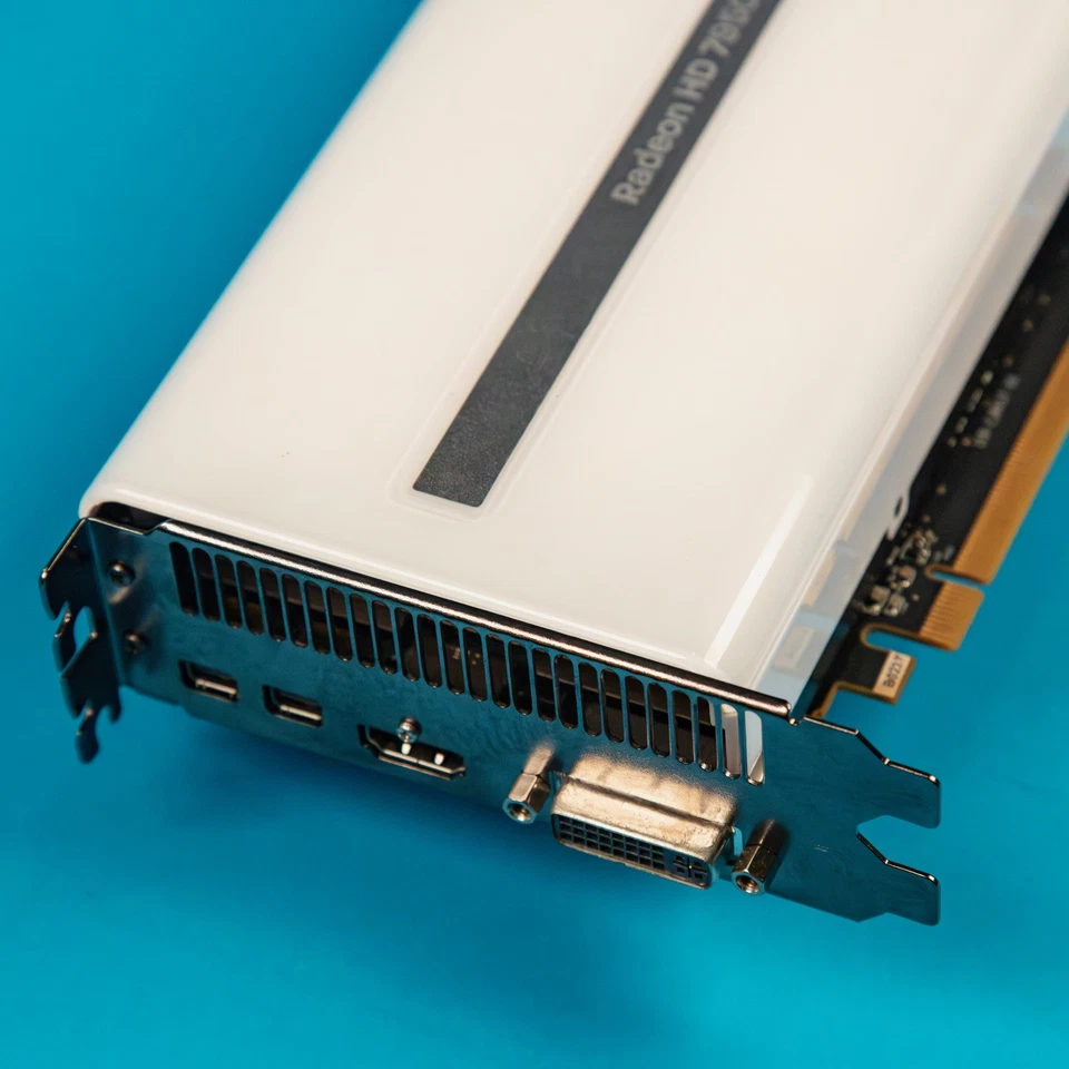 AMD Radeon Sapphire HD 7950 3GB  Mac Pro 5,1  / Mac Edition / Metal / OpenCore  - Image 2 of 3