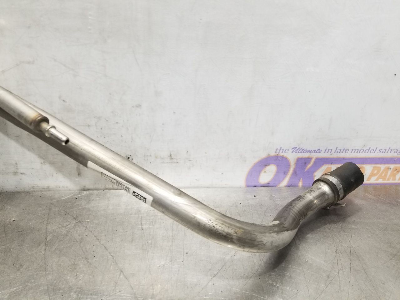 Maserati Levante 2022-2022 Fuel filler neck