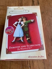 Hallmark Keepsake Ornament 2002 The Wizard of Oz Dorothy and Scarecrow