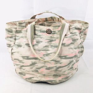 pink camo gym bag
