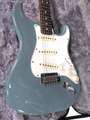 Fender USA American Professional Stratocaster Guitar Sonic Gray w