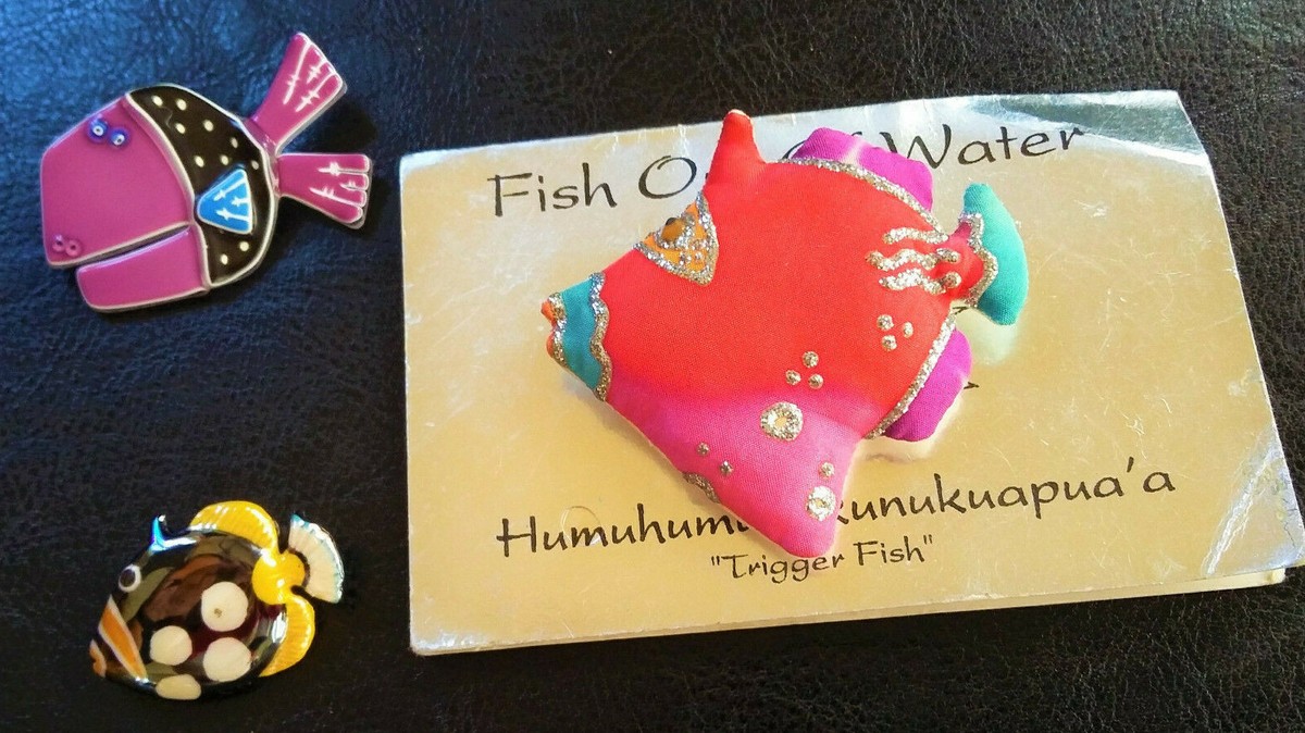 2 Fish Pins Brooch Artisan OOAK Handmade Trigger Fish Silk 