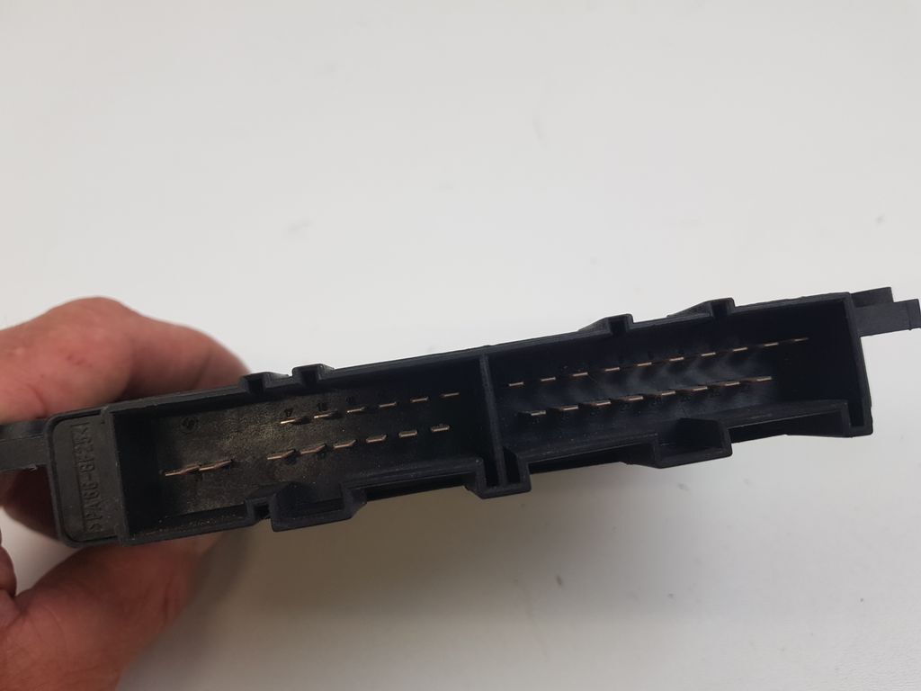 Mercedes-Benz S W220 2000 Gearbox control unit module A0325454032 