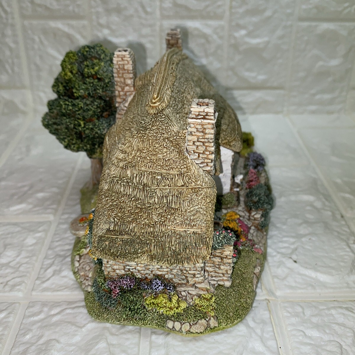 lilliput lane ☆ OLD MOTHER HUBBARDS 置物 Lilliput Lane Old Mother Hubbard's 1993 English Collection