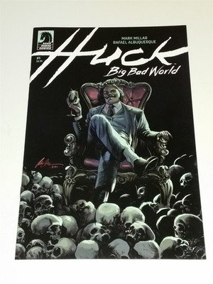HUCK BIG BAD WORLD #5 NM+ (9.6 OR BETTER) DARK HORSE COMICS OCTOBER 2025
