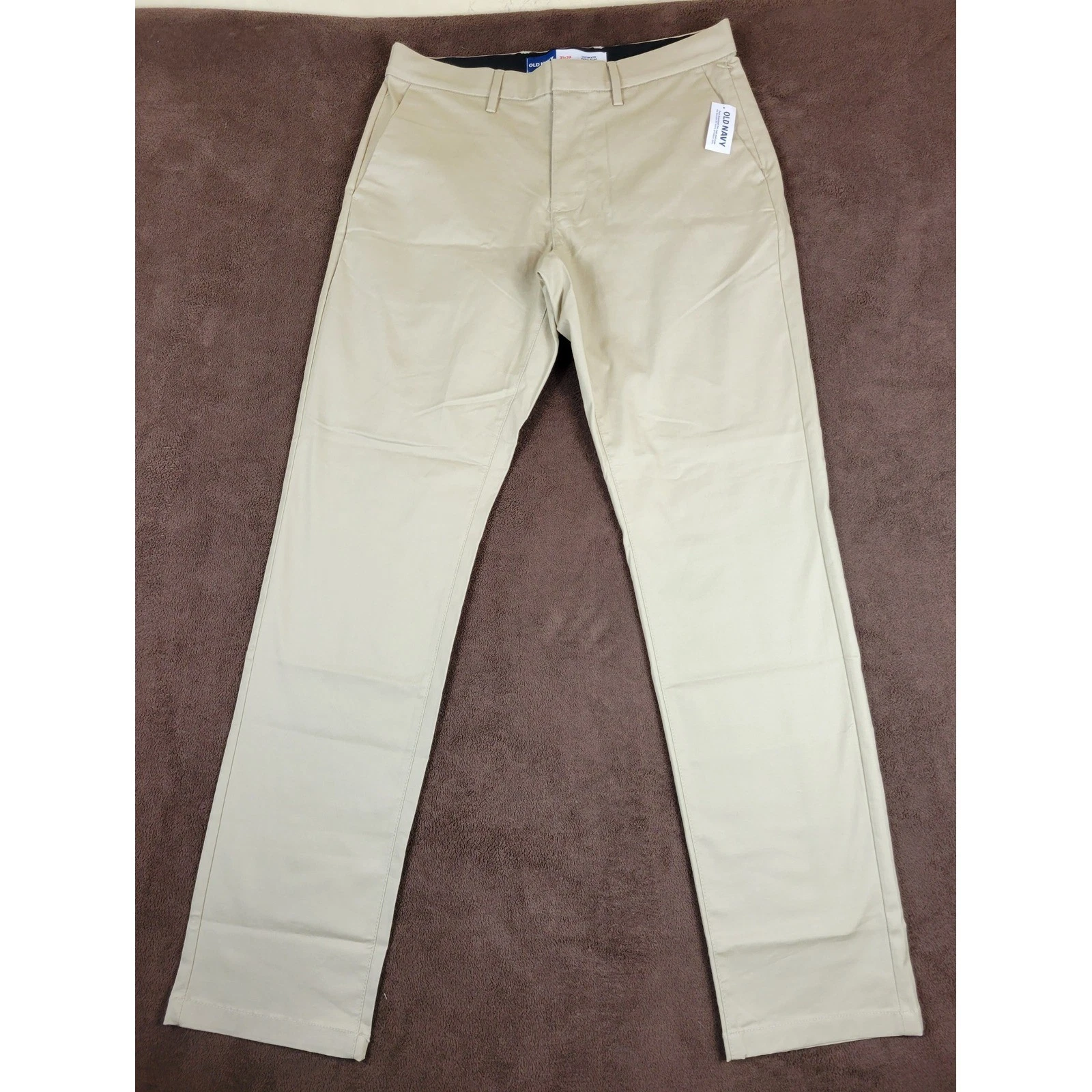 Old Navy Mens Ultimate Tech Slim Quick Dry Pants Khaki 31x32 A Stones Throw NWT
Opens in a new windo