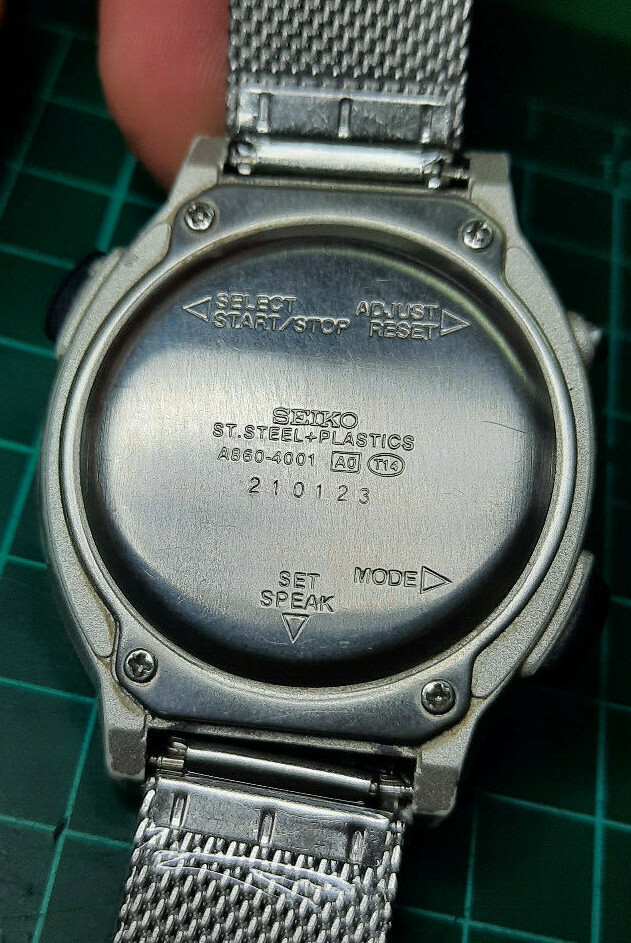 VINTAGE (1992) RARE SEIKO TALKING WATCH A860-4001 WORKING VINTAGE (1992) RARE SEIKO TALKING WATCH A860-4001 WORKING