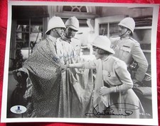 Douglas Fairbanks Jr Joan Fontaine 2x signed 8x10 photo Gunga Din BAS Beckett