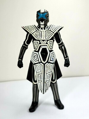 Gigi Soldier C Ultraman Cosmos 2001 Ultra Monster Series BLUE EYE