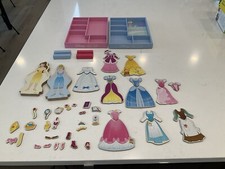 Disney/Melissa Doug Magnetic Wooden Dress-Up Dolls x2: Cinderella Belle.