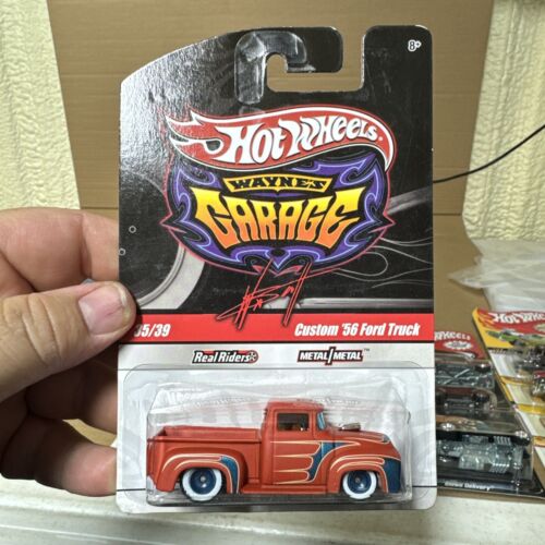 Hot Wheels Wayne's Garage Custom '56 Ford Truck w/RRs 2010 Target Exclusive - Picture 1 of 4