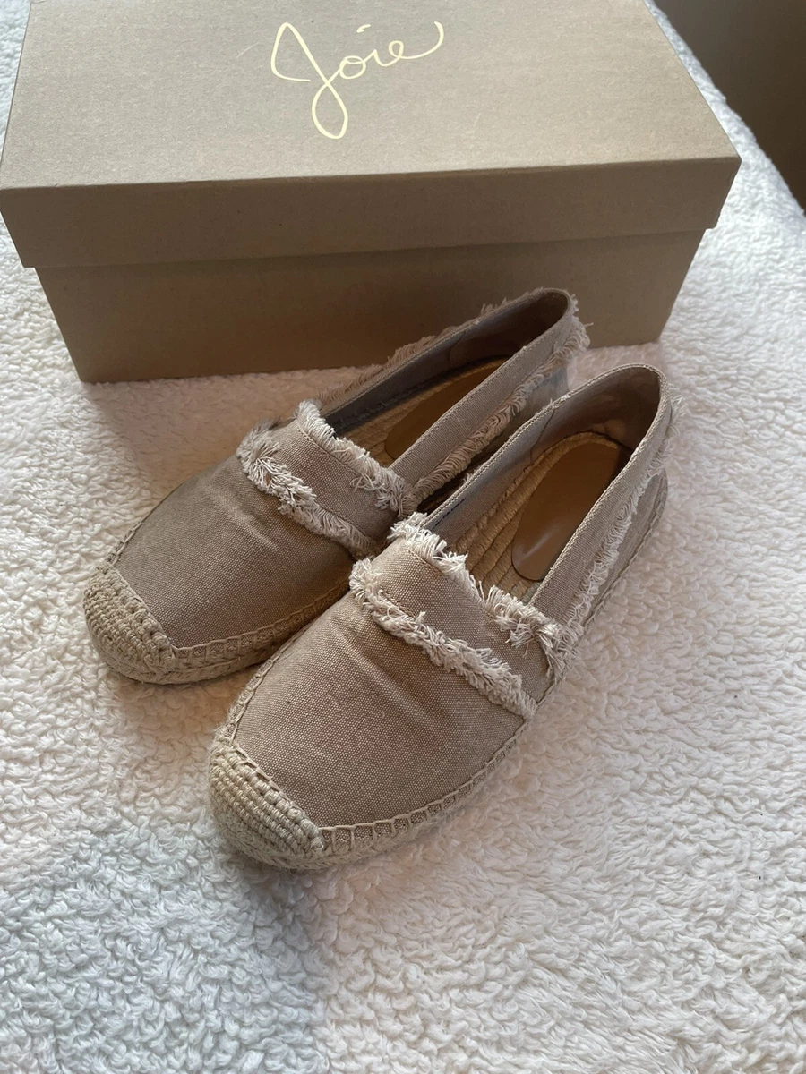 Beige hotsell espadrilles flats