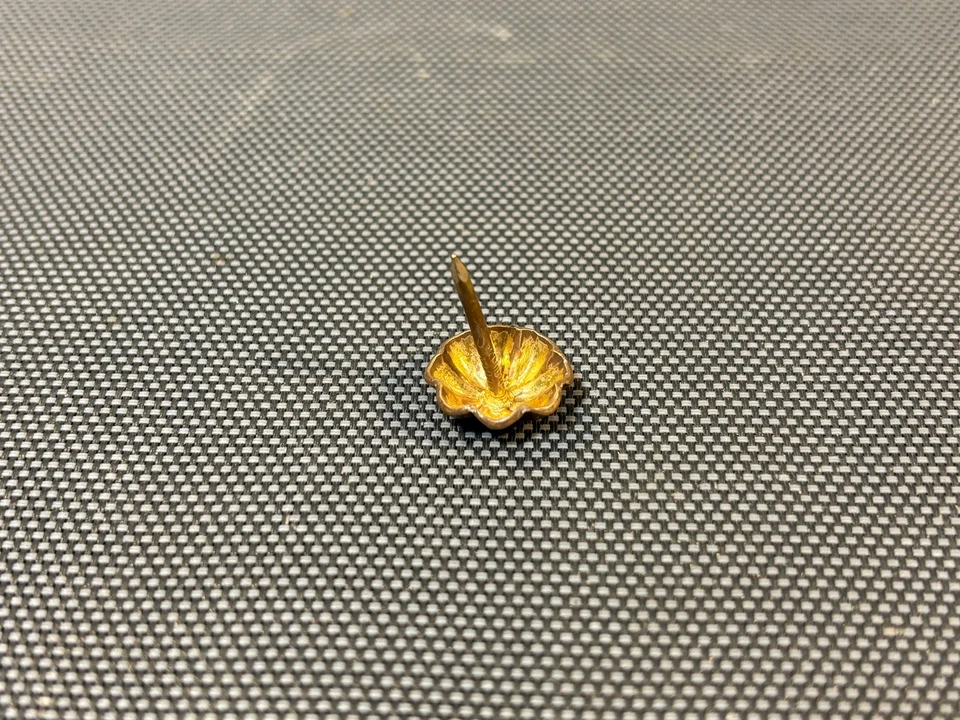 Lot de 190 anciens clous tapissier bronze rosace pour fauteuil bergère voltaire - Photo 3/4