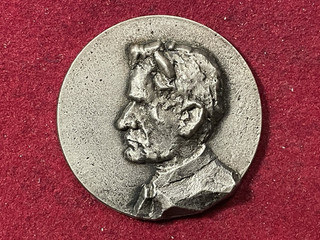 Silbermedaille Pater Rupert Mayer gussfrisch