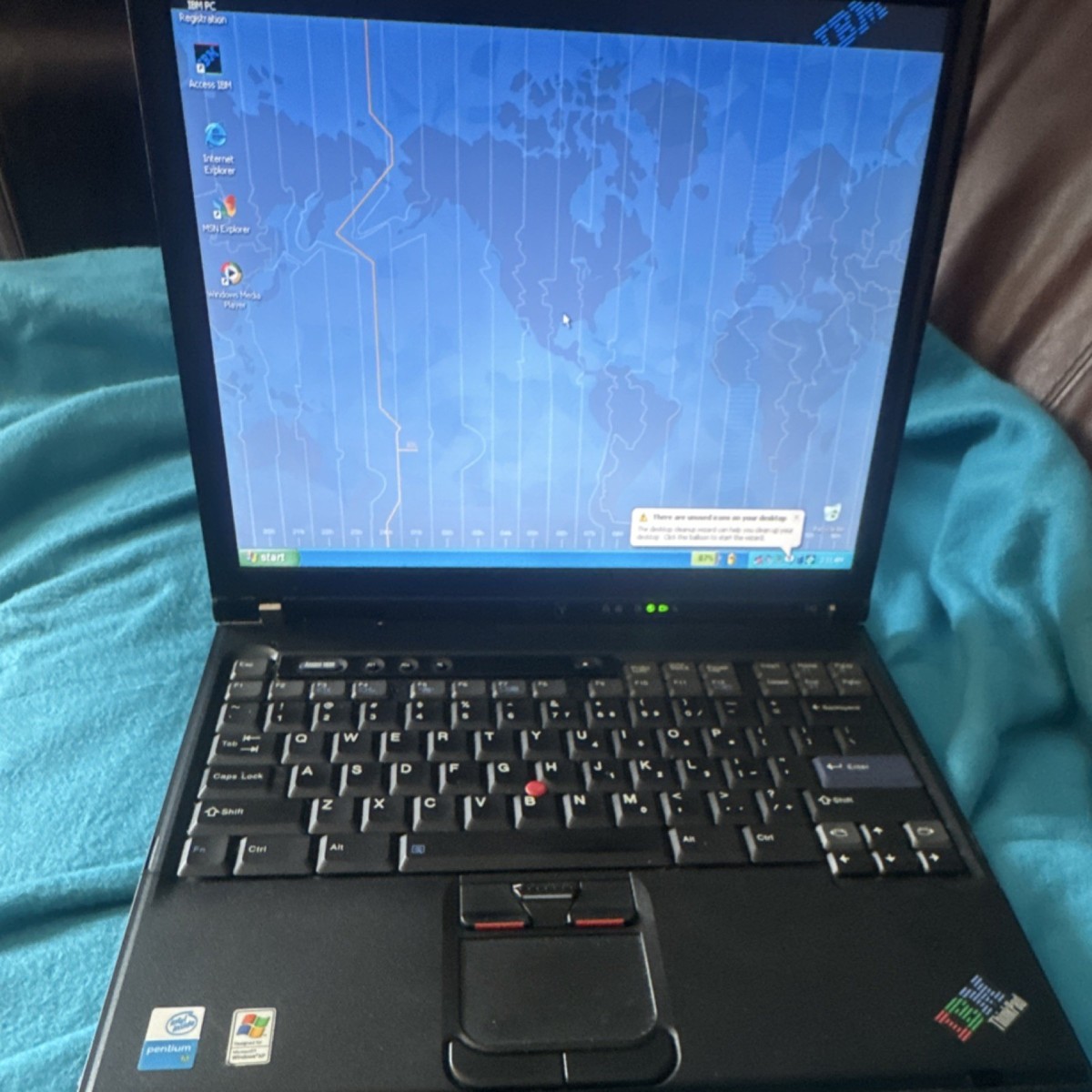 IBM ThinkPad Laptop Windows XP Intel Pentium M 14