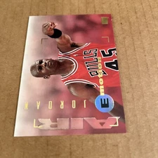 MICHAEL JORDAN 1995 Skybox E-motion AIR #100 Chicago Bulls Basketball Card (c6)